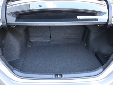 Toyota Corolla XI Sedan 1.6 Valvematic 132KM 2015 Toyota Corolla 1.6 Valvematic, Salon Polska, zdjęcie 13