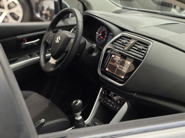 Suzuki SX4 II S-cross Facelifting 1.4 BOOSTERJET 140KM 2019 Suzuki SX4 S-Cross Premium 4WD / Android Auto / Ka, zdjęcie 31