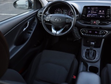 Hyundai i30 III Hatchback Facelifting 1.5 T-GDI 48V 160KM 2022 Hyundai i30 Fastback 1.5 T-GDI MHEV, Salon Polska, zdjęcie 6