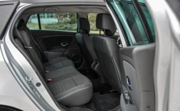 Renault Megane III Grandtour Facelifting 2013 dCi 95KM 2015 Renault Megane Salon PL 2015 r. Lift 1.5 Diesel 95KM, zdjęcie 11