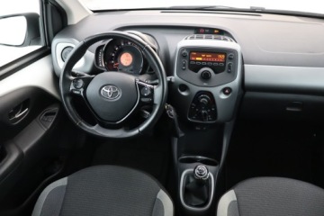 Toyota Aygo II Hatchback 3d Facelifting 1.0 VVT-i 72KM 2020 Toyota Aygo 1.0 VVT-i, Salon Polska, zdjęcie 6