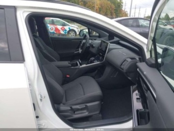 Subaru 2025 Subaru Solterra Premium 2025 Elektryczny 215KM, zdjęcie 9