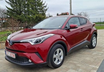 Toyota C-HR I Crossover 1.8 Hybrid 122KM 2018 Toyota C-HR Toyota C-HR 1.8 Hybryda 122KM