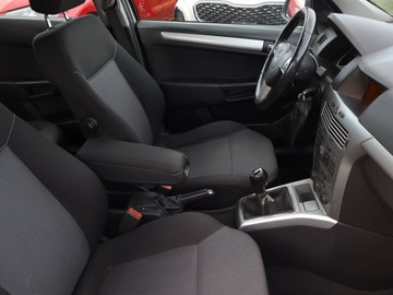 Opel Astra H Sedan 1.6 ECOTEC 115KM 2010 Opel Astra 1.6 16V LPG, Salon Polska, GAZ, Klima, zdjęcie 8