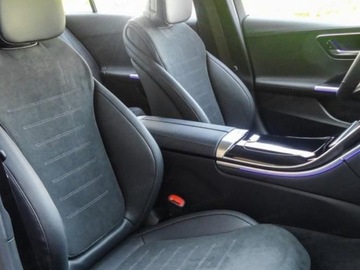 Mercedes Klasa C W206 Limuzyna 1.5 200 204KM 2025 C Klasa 200 4-Matic AMG 1.5 (204KM) 2025, zdjęcie 5