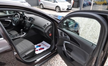 Opel Insignia I Sports Tourer 1.4 Turbo ECOTEC Start/Stop 140KM 2011 Opel Insignia Benzyna Xenon Nawigacja Klimatyzacja 1.4 Benzyna 140KM, zdjęcie 13