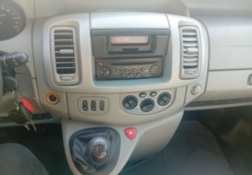 Renault Trafic II Kabina 2.0 dCi 90KM 2009 Renault Trafic Renault Trafic 2.0 Diesel 90KM, zdjęcie 20