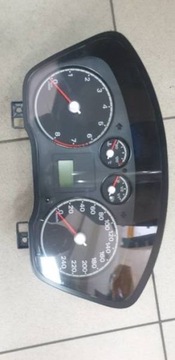 Licznik zegary focus Ford OE 4M5T-10849-AK
