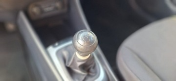 Kia Rio III Hatchback 3d 1.2 DOHC CVVT 85KM 2012 Kia Rio super stan, zdjęcie 14