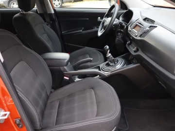 Kia Sportage III SUV 1.6 GDI 135KM 2013 Kia Sportage 1.6 GDI, Klima, Tempomat, Parktronic, zdjęcie 8