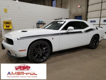 Dodge Challenger III 2021 Dodge Challenger 2021 DODGE CHALLENGER SXT 3.6 Benzyna 303KM