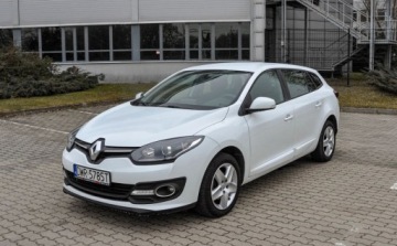 Renault Megane III Grandtour Facelifting 2013 Energy TCe 115KM 2015 Renault Megane 2015 r. Bezwypadkowy 1.2 Benzyna 115KM