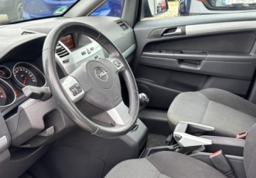 Opel Zafira B 1.6 Twinport ecoFLEX 115KM 2009 Opel Zafira 2009 r. 1.6 Benzyna 116KM, zdjęcie 9