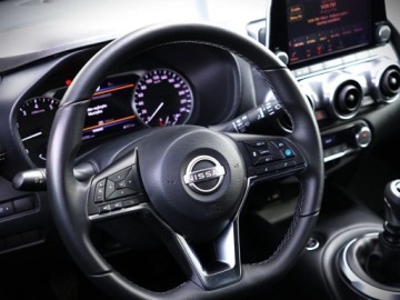 Nissan Juke II Crossover 1.0 DIG-T 114KM 2023 Nissan Juke Benzyna 114KM, zdjęcie 17