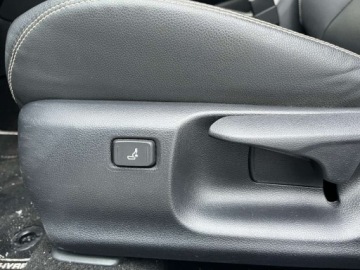 Toyota Corolla XII Sedan 1.8 Hybrid 122KM 2020 Toyota Corolla 1.8 hybryda 122 KM salon polska zarej w PL automat zad, zdjęcie 29