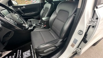 Kia Sportage IV SUV 1.6 GDI 132KM 2016 Kia Sportage Raty 1.6 benz Biala Perla Navi kamera Salon PL Gwarancja, zdjęcie 32