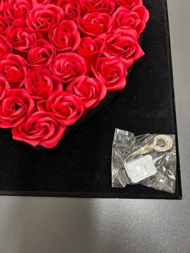 КОРОБКА С РОЗОЙ СЕРДЦЕ КРАСНАЯ ПОДСВЕТКА СВЕТОДИОДНАЯ ПОДАРОК ​​НА ДЕНЬ СВЯТОГО ВАЛЕНТИНА