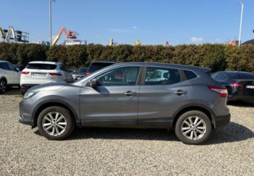 Nissan Qashqai II Crossover 1.5 dCi 110KM 2016 Nissan Qashqai Samochod z gwarancja 1.5 Diesel 110KM, zdjęcie 2