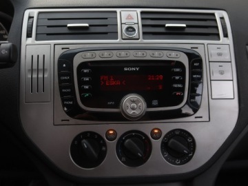 Ford Kuga I 2.0 Duratorq TDCi 140KM 2012 Ford Kuga 2.0 TDCi, 4X4, Klima, Tempomat, zdjęcie 11