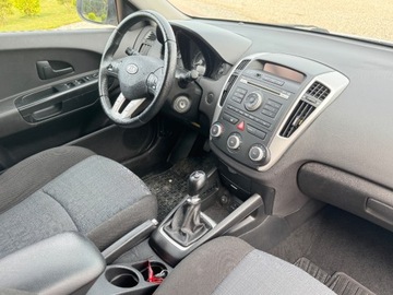 Kia Ceed I Hatchback 5d Facelifting 1.4 DOHC CVVT 90KM 2010 Kia Ceed LIFT 1.4 90KM Klima 2x kola 1-reka Gotowy do jazdy 1.4 90KM, zdjęcie 11
