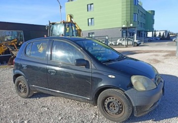 Toyota Yaris I 1.0 i 16V 68KM 2001 Toyota Yaris Toyota Yaris Benzyna 68KM, zdjęcie 5