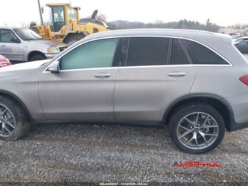 Mercedes GLC 2020 Mercedes-Benz GLC 2020 r., 2,0L 4 MATIC 2.0 Benzyna 255KM, zdjęcie 14