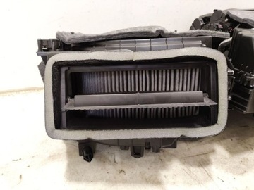 PORSCHE TAYCAN 9J1 2022 RADIÁTOR