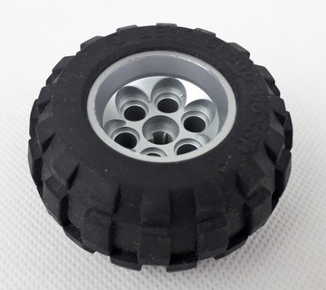 LEGO Technic Koło 1 x 22253 + 1 x 32180 8446