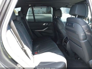 BMW X5 G05 2021 BMW X5 M50i 2021 4.4l 4.4 Benzyna 523KM, zdjęcie 12