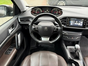 Peugeot 308 II 2014 Peugeot 308 SW 1.6 HDI 120 KM Skóry Panorama Hak, zdjęcie 19