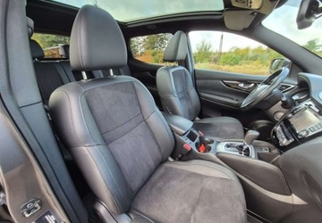 Nissan Qashqai II Crossover 1.2 DIG-T 115KM 2017 Nissan Qashqai Nissan Qashqai 1.2 DIG-T N-Connecta Xtronic EU6 1.2 Benzyna, zdjęcie 25