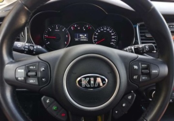 Kia Carens IV Minivan 1.7 VGT CRDI 115KM 2015 Kia Carens Kia Carens 1.7 CRDi L 1.7 Diesel 115KM, zdjęcie 9