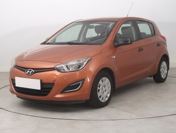 Hyundai i20 I Hatchback 5d Facelifting 1.2 DOHC 85KM 2013 Hyundai i20 1.2, Klima, zdjęcie 1