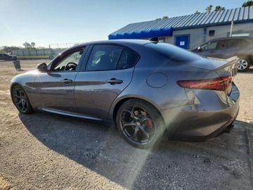 Alfa Romeo Giulia II 2017 Alfa Romeo Giulia Ti 2017 2.0l 2.0 Benzyna 280KM, zdjęcie 1
