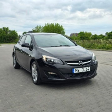 Opel Astra J GTC 1.4 100KM 2013 Opel Astra J 1.4 100KM Selection Manual, zdjęcie 22