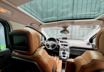 Peugeot 5008 I Minivan 1.6 THP 156KM 2010 Peugeot 5008 Head Up TV PanoramaSkory 7-osobowy Zamiana 1.6 Benzyna, zdjęcie 4