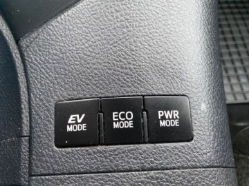 Toyota Auris II Hatchback 5d Facelifting 1.8 Hybrid 136KM 2017 Toyota Auris HYBRYDA AUTOMAT KLIMATYZACJA NAWIGACJA KAMERA TEMPOMAT GRZANE, zdjęcie 13