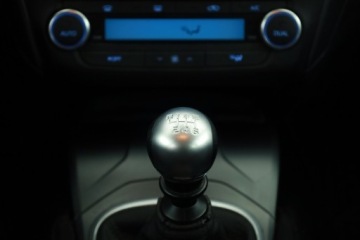 Toyota Avensis III Sedan Facelifting 2015 2.0 D-4D 143KM 2017 Toyota Avensis 2.0 D-4D, Salon Polska, VAT 23%, zdjęcie 8