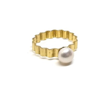 Złoty pierścionek z białą perłą perła fala srebro 925 rozmiary 8 - 30