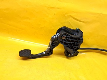 POMPKA SPRZĘGŁA PEDAŁ VW TOURAN I 2,0TDI 140KM 03-08r 1K0721796E .