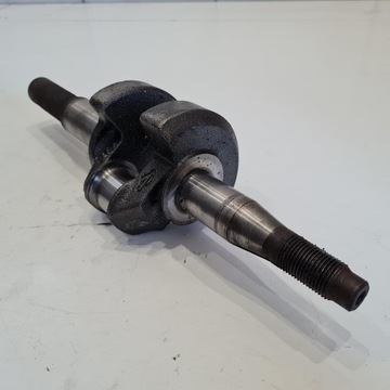 КОЛЕНВАЛ BRIGGS & STRATTON QUANTUM 35