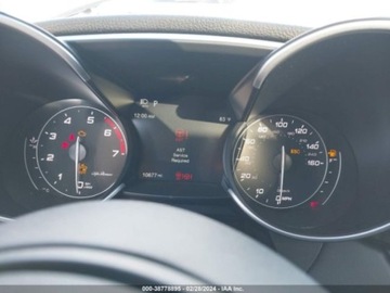 Alfa Romeo Giulia II Sedan Facelifting 2.0 Turbo 280KM 2022 Alfa Romeo Giulia 2022r, Veloce, TI, 2.0L 2.0 Benzyna 280KM, zdjęcie 10