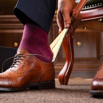 КЕДРОВАЯ ОБУВЬ МУЖСКАЯ ОБУВЬ ЖЕНСКАЯ РОЗОВАЯ ТУФЛИ КРОВАТЬ