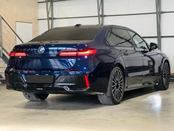 BMW Seria 7 G70 Sedan 3.0 40d 299KM 2025 BMW Seria 7 740d xDrive Sport Sedan 3.0 (299KM) 2025, zdjęcie 1