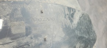 PODBĚH LEVÝ ZADNÍ VOLVO C30