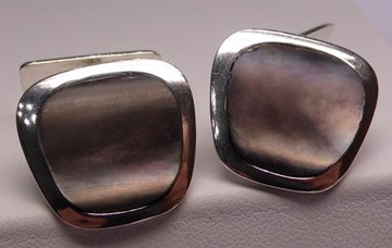 Srebrne spinki z masą perłową