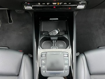 Mercedes Klasa B W247 2020 Mercedes B 180 Automat Elektryczna klapa FV23%, zdjęcie 24