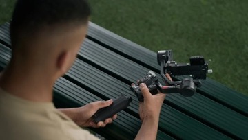 ПРОФЕССИОНАЛЬНЫЙ РУЧНОЙ СТАБИЛИЗАТОР ШТАТИВ ДЛЯ КАМЕРЫ DJI RS 4
