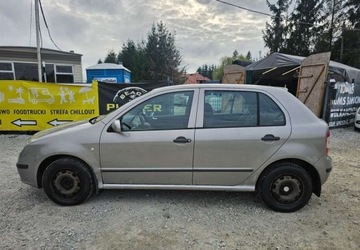 Skoda Fabia I Hatchback 1.4 16V 75KM 2007 Skoda Fabia Skoda Fabia 1.4 16V Classic 1.4 Benzyna 75KM, zdjęcie 7