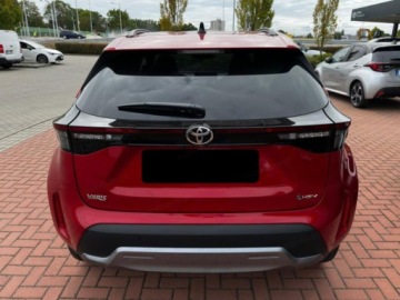 Toyota 2026 Od ręki - Executive 1.5 Hybrid 130KM | Podgrzewane fotele!, zdjęcie 3